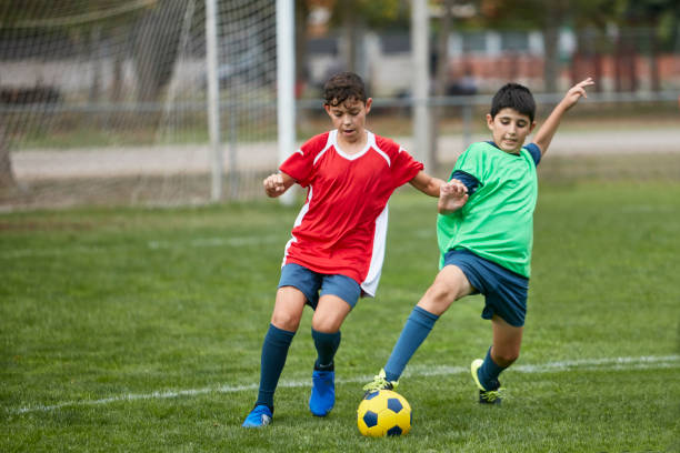 意媒：门德斯想运作邓弗里斯去巴萨，但巴萨尚未进行深入研究.