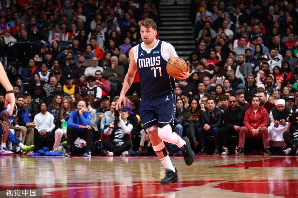 每名球员都 每名球员都